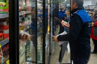 Gemlik’te Marketlere Zabıta Denetimi